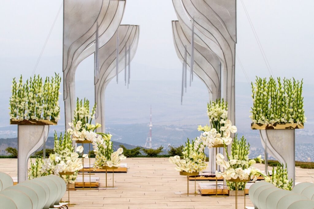  Role of Flowers in Your Wedding 
